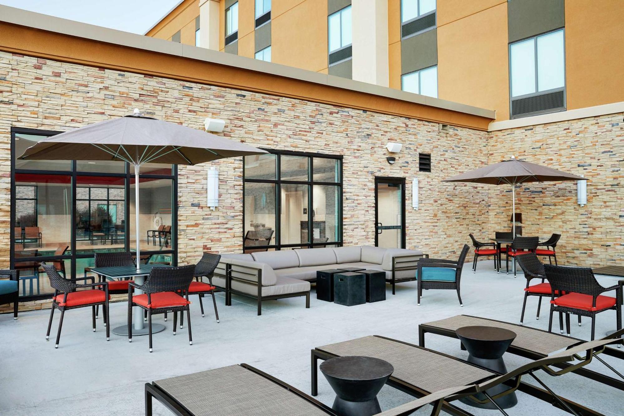 Hampton Inn & Suites Chicago/Waukegan Exterior foto